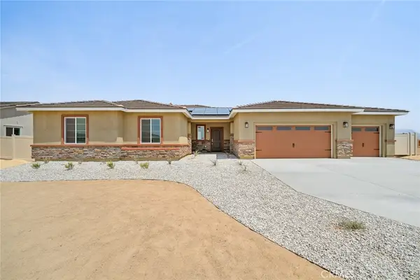 14896 Desert Lily Court, Apple Valley, CA 92307