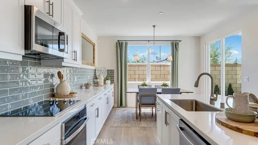 2606 E Forest Paseo, Ontario, CA 91762 - Image #2