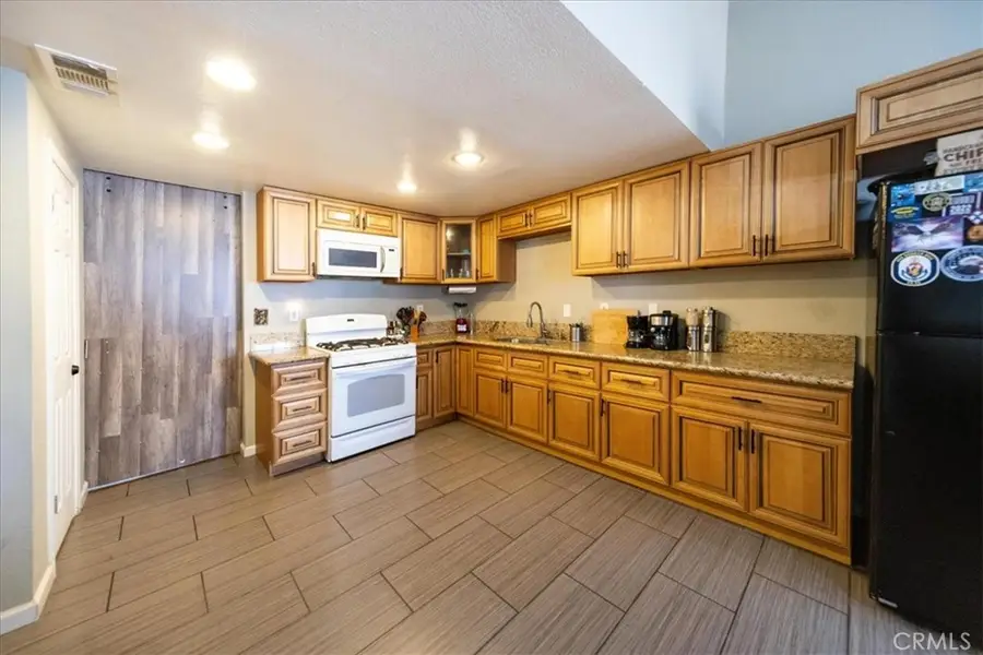 3671 Sydney, Hemet, CA 92545 - Image #3