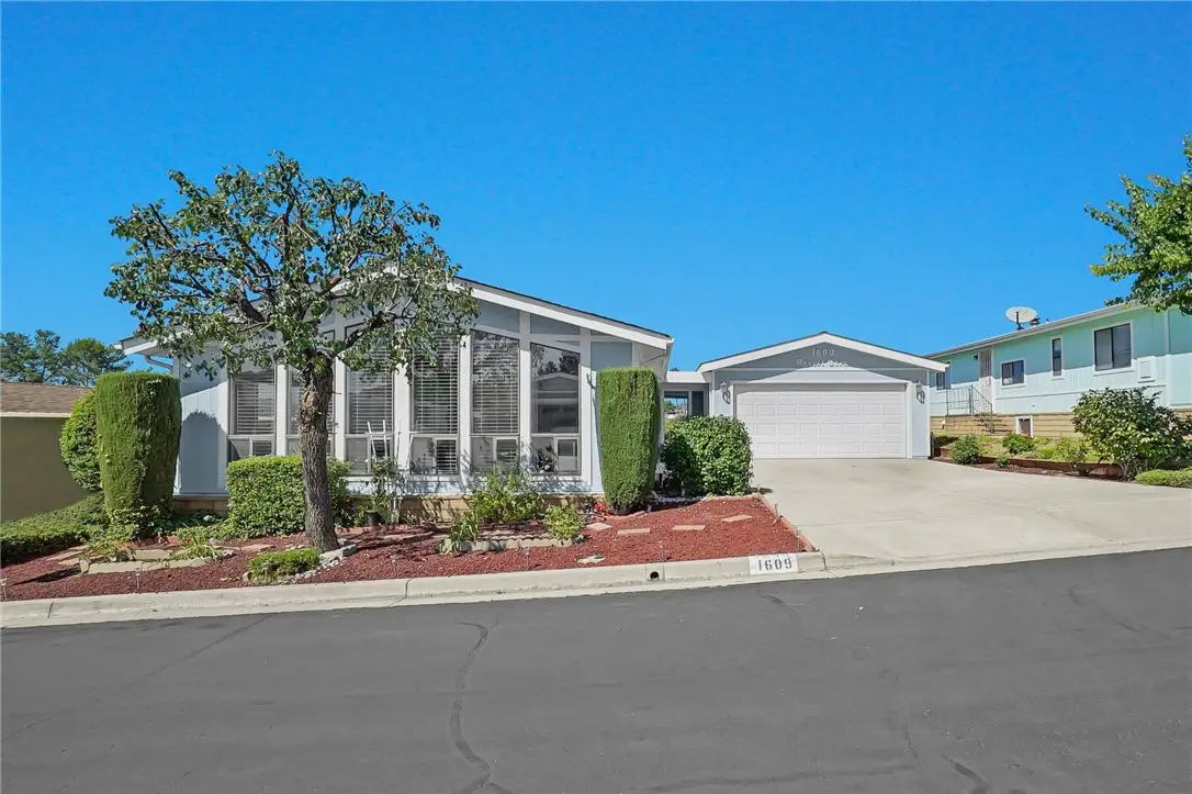 1609 Desert Glen, Escondido, CA 92026 - Image #1