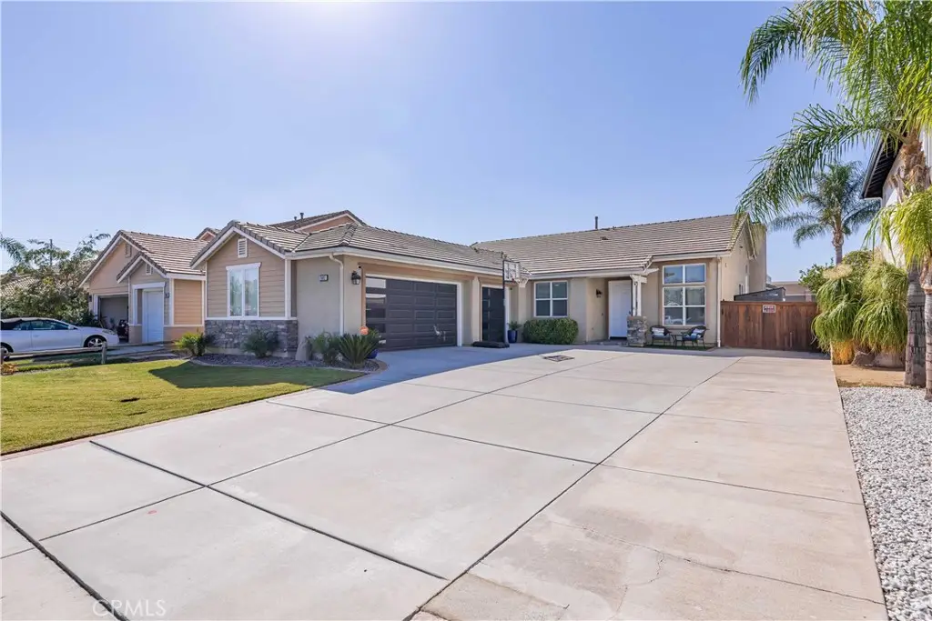25897 Night Shade St, Menifee, CA 92584 - #1
