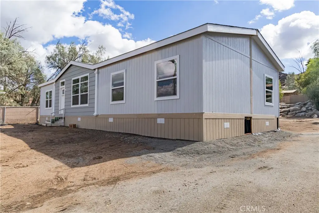 31401 Allen Ave, Homeland, CA 92548 - Image #1