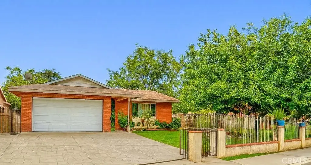 627 Glenn, Hemet, CA 92543 - Image #1