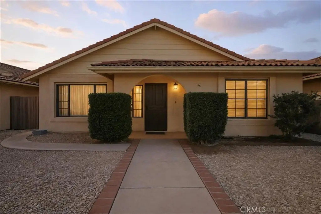 3050 Del Flora Dr, Hemet, CA 92545 - #1