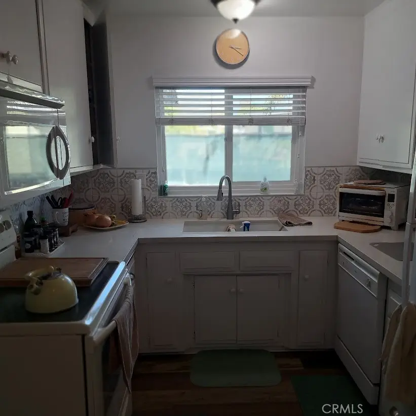 860 S Alessandro, Hemet, CA 92543 - Image #3