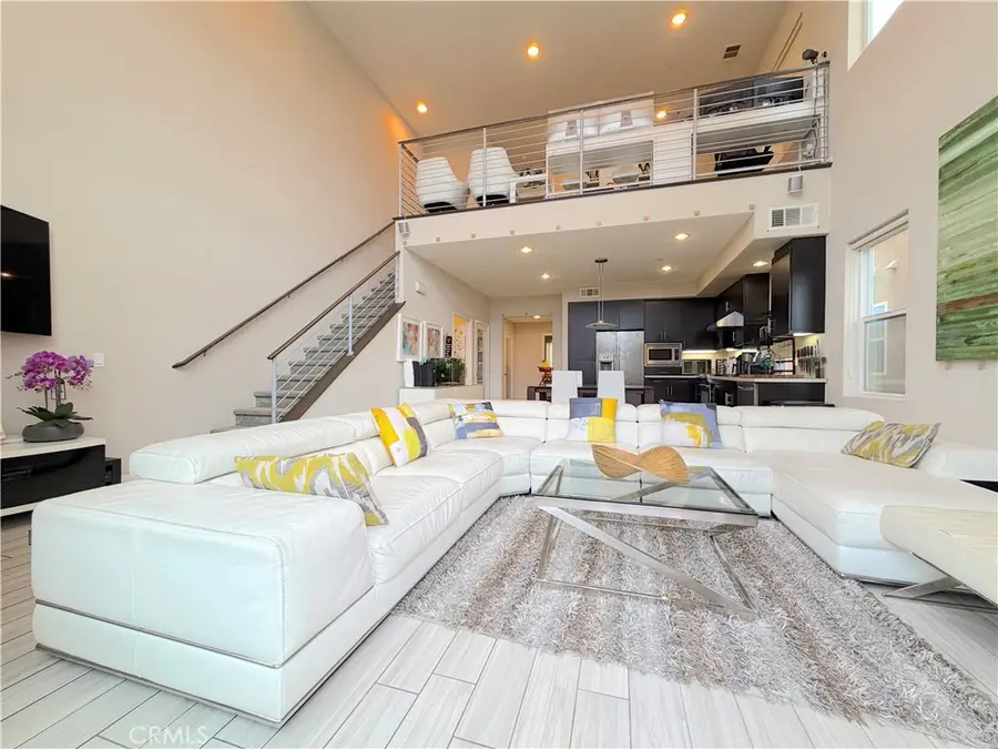 1540 W Artesia Square #G, Gardena, CA 90248 - Image #2