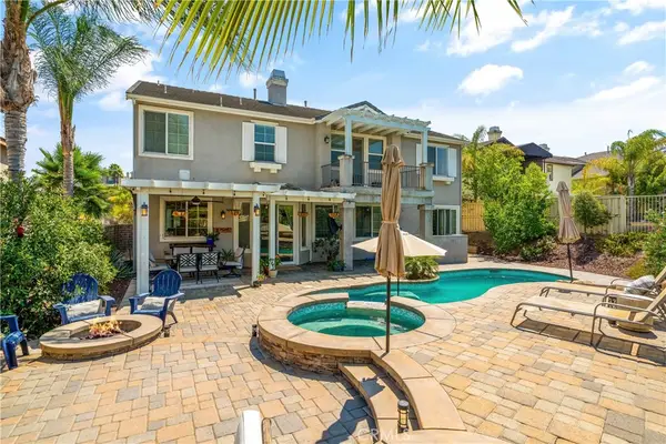 63 Volta Del Tintori Street, Lake Elsinore, CA 92532