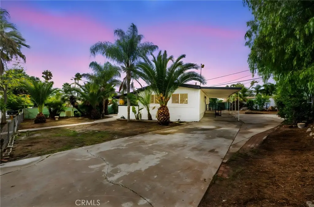 300 Diana, Perris, CA 92570 - Image #1