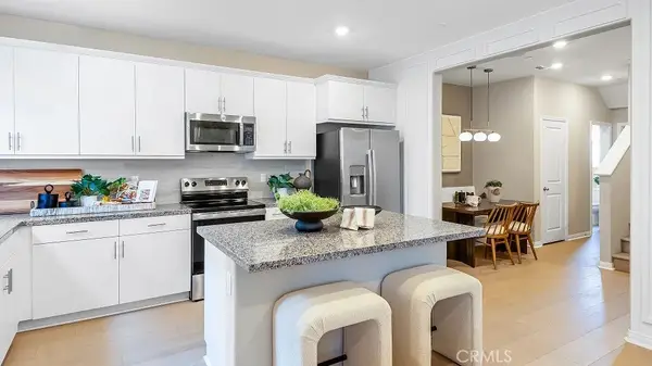 1670 Phantom Lane, Rialto, CA 92376