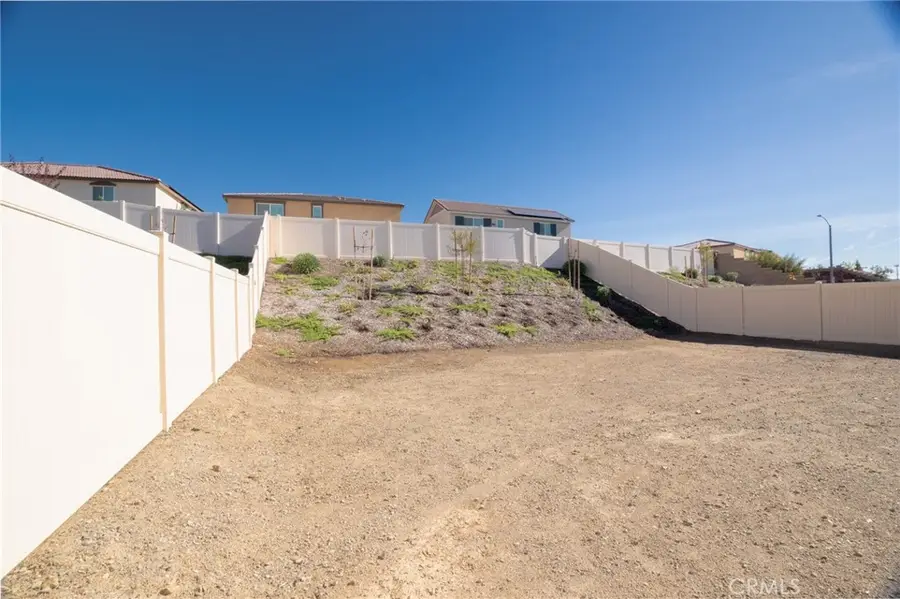 19536 Hanging Rock Rd., Lake Elsinore, CA 92532 - Image #2