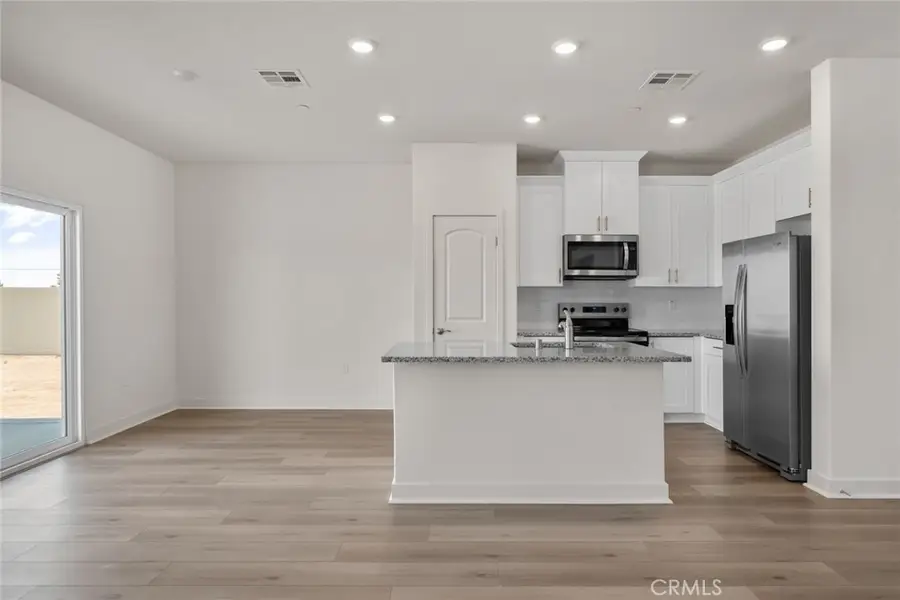 14896 Desert Lily Court, Apple Valley, CA 92307 - #3