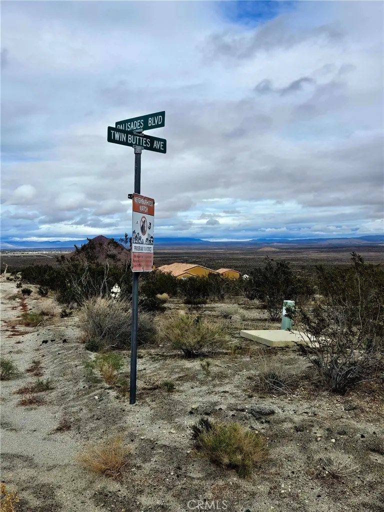 1 Twinn Buttes Avenue, California City, CA 93505 - Image #3