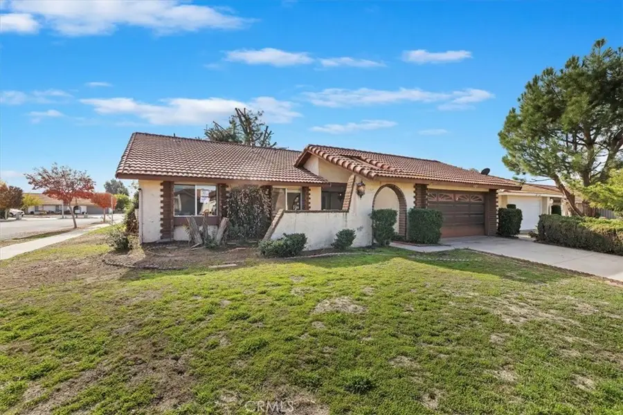 1825 Flame Tree Way, Hemet, CA 92545 - Image #3