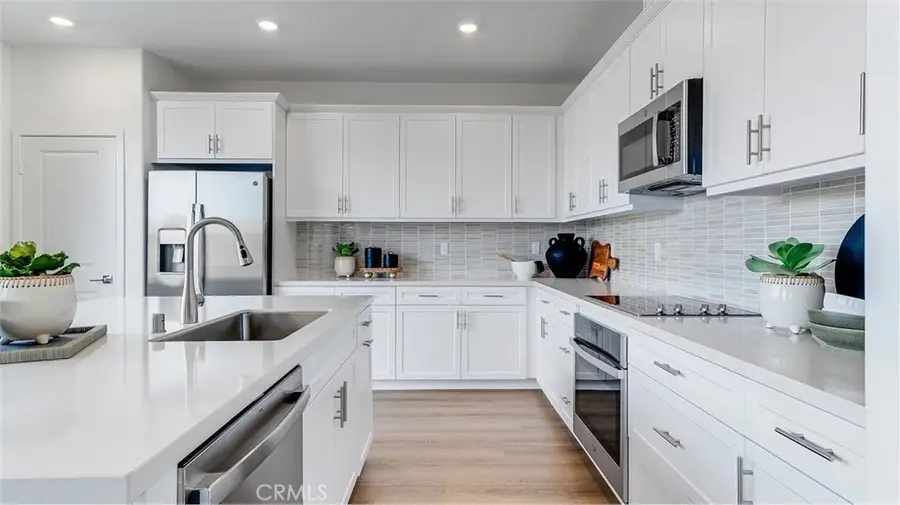 2670 Birdsong Privado Avenue, Ontario, CA 91761 - #2