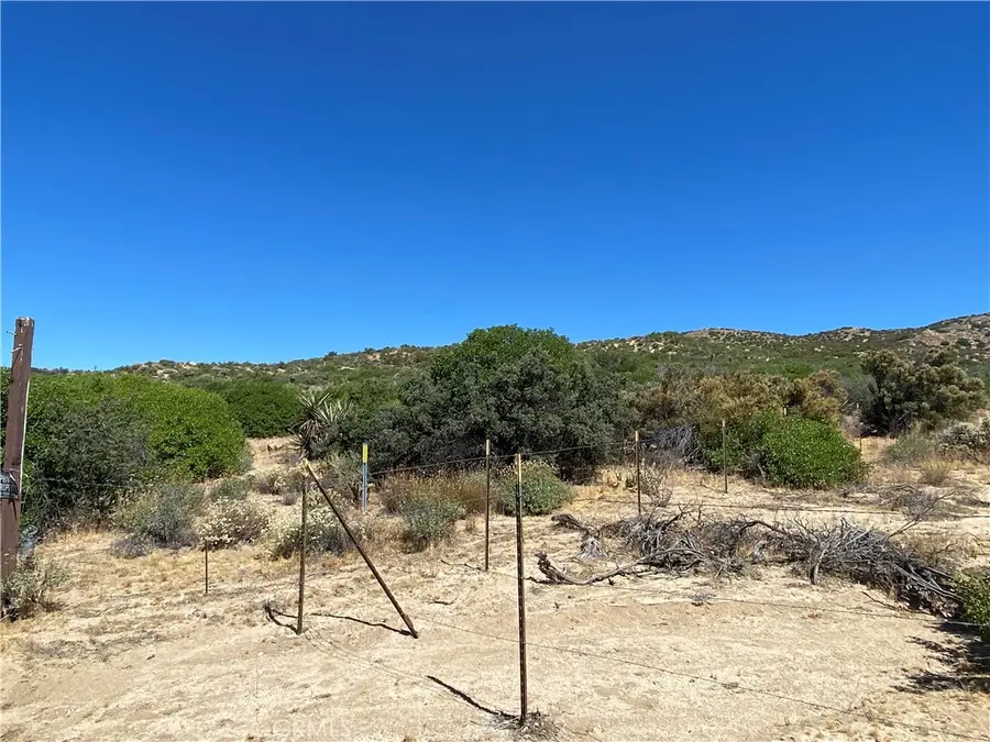 63151 Table Mountain Truck, Anza, CA 92539 - #3