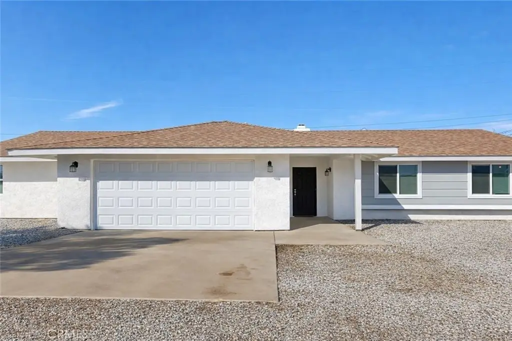 9154 Coleridge, Oak Hills, CA 92344 - #1