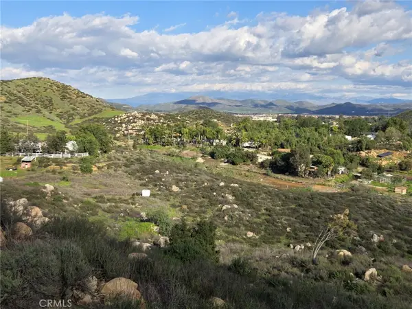 18 0 7207-021-18, Signal Hill, CA 90755