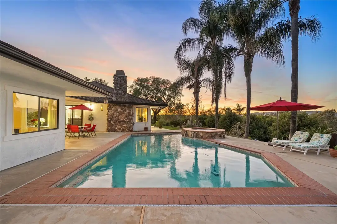 1650 Winterwarm Drive, Fallbrook, CA 92028 - #1