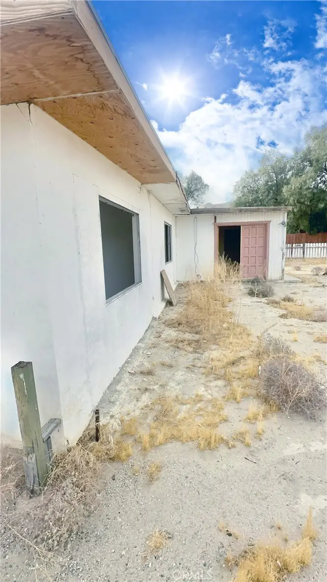 13807 Carson, Trona, CA 93562 - #2