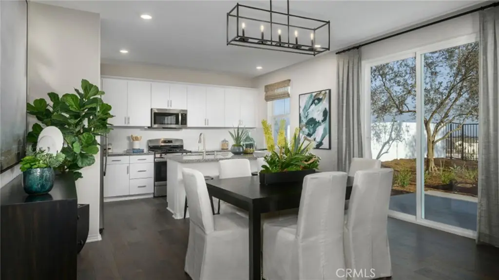 2437 Gunner Ridge Way, Rialto, CA 92377 - #1