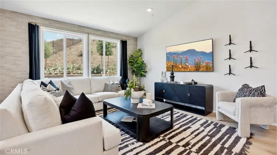 26175 Gentry Avenue, Corona, CA 92883 - Image #3