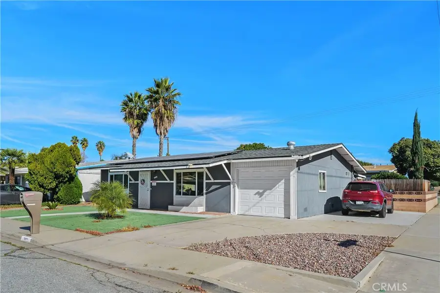 890 S Inez St. Street, Hemet, CA 92543 - Image #3