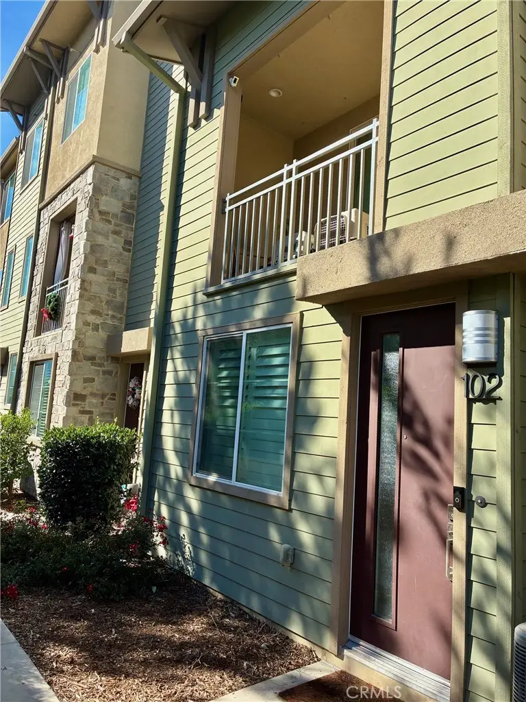 625 Savi Drive #102, Corona, CA 92878 - Image #2