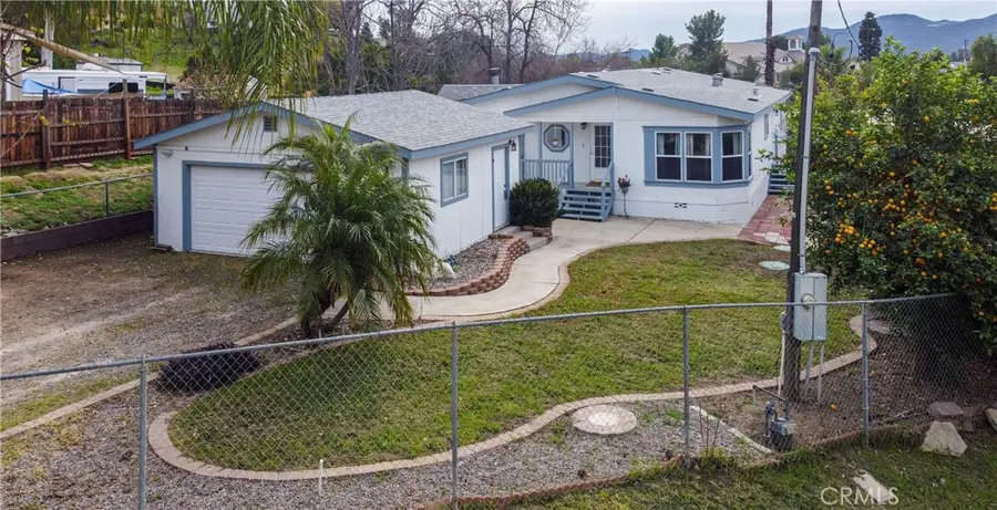 33060 Almond, Wildomar, CA 92595 - Image #2