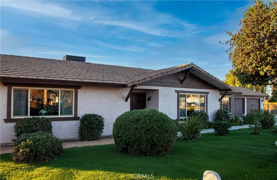 30225 Amber Lane, Hemet, CA 92543 - Image #3