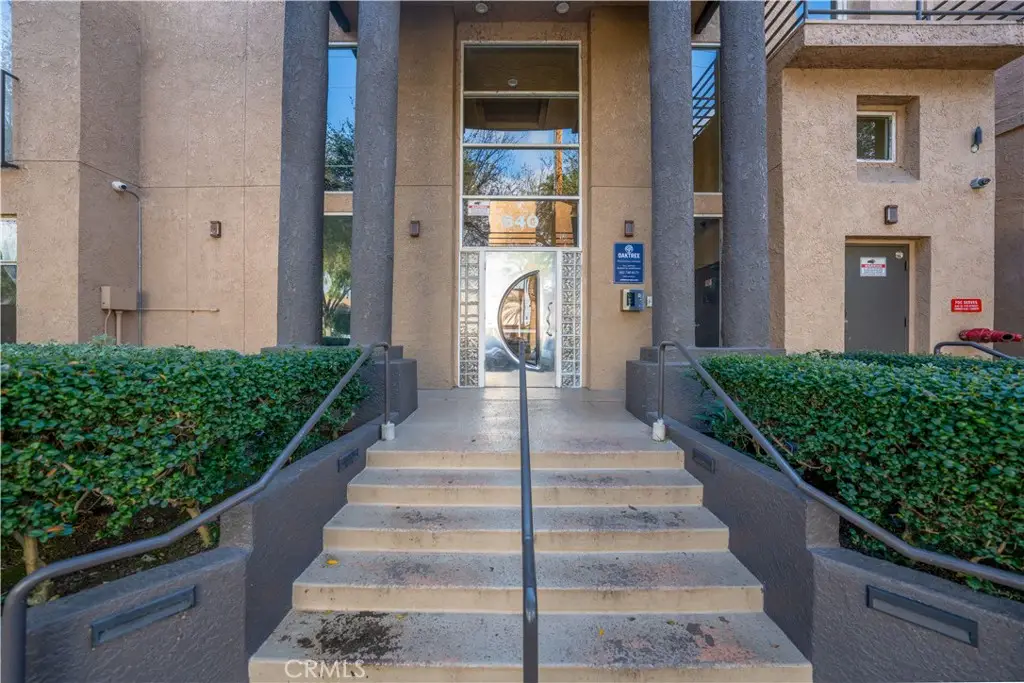 640 W 4th #101, Long Beach, CA 90802 - #1