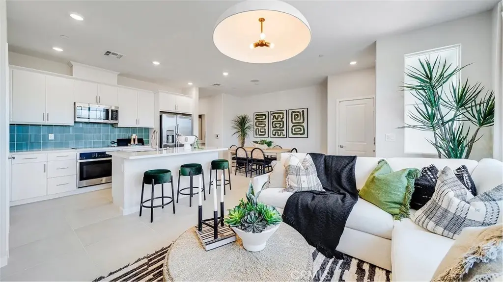 2673 Cloudview Privado, Ontario, CA 91761 - #1