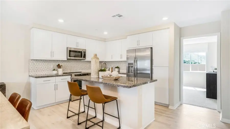 19152 Chestnut Grove Court, Riverside, CA 92507 - Image #3