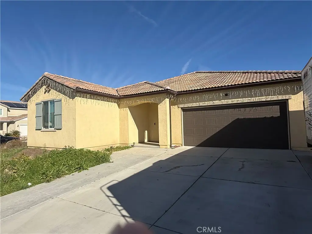 996 Forster, Hemet, CA 92543 - #1