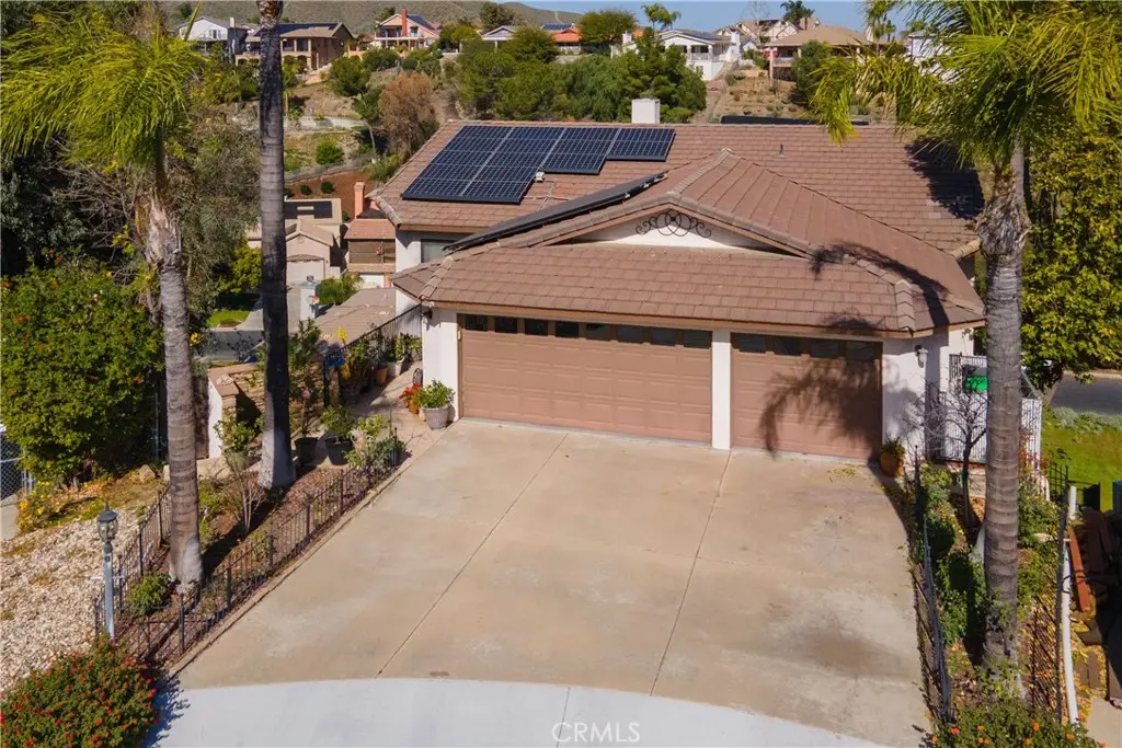 22176 Dogie, Canyon Lake, CA 92587 - Image #1