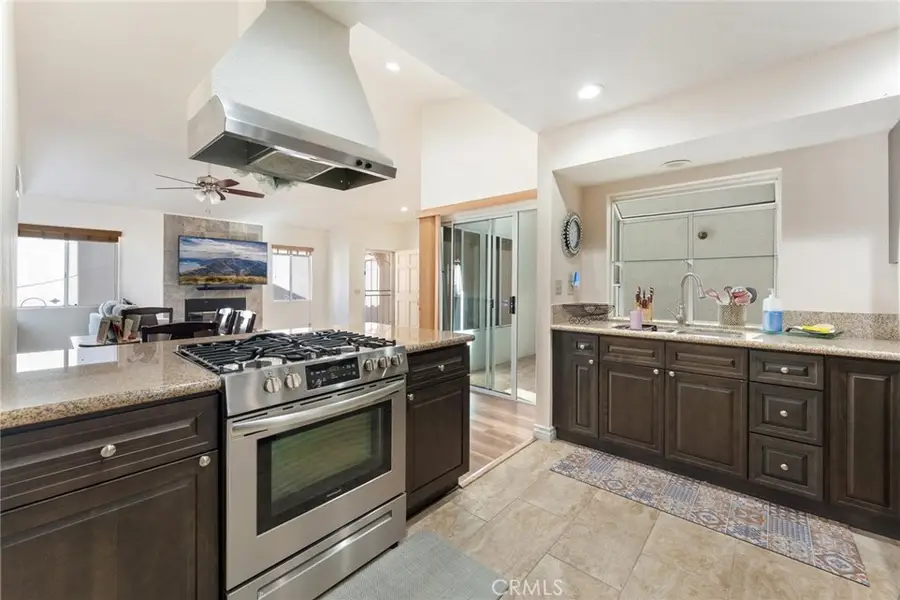 737 Verona, San Jacinto, CA 92583 - #3
