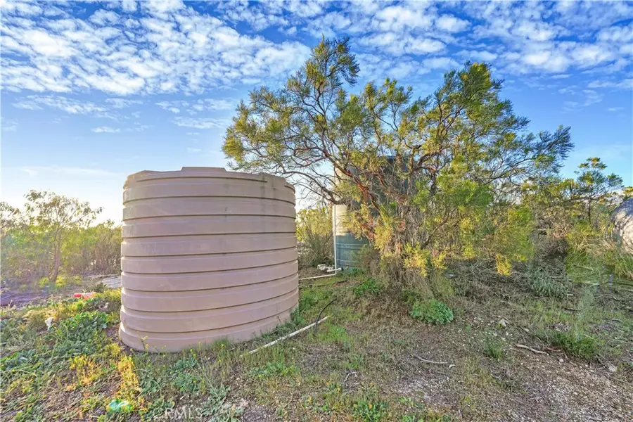 32805 Red Mountain, Hemet, CA 92544 - #2