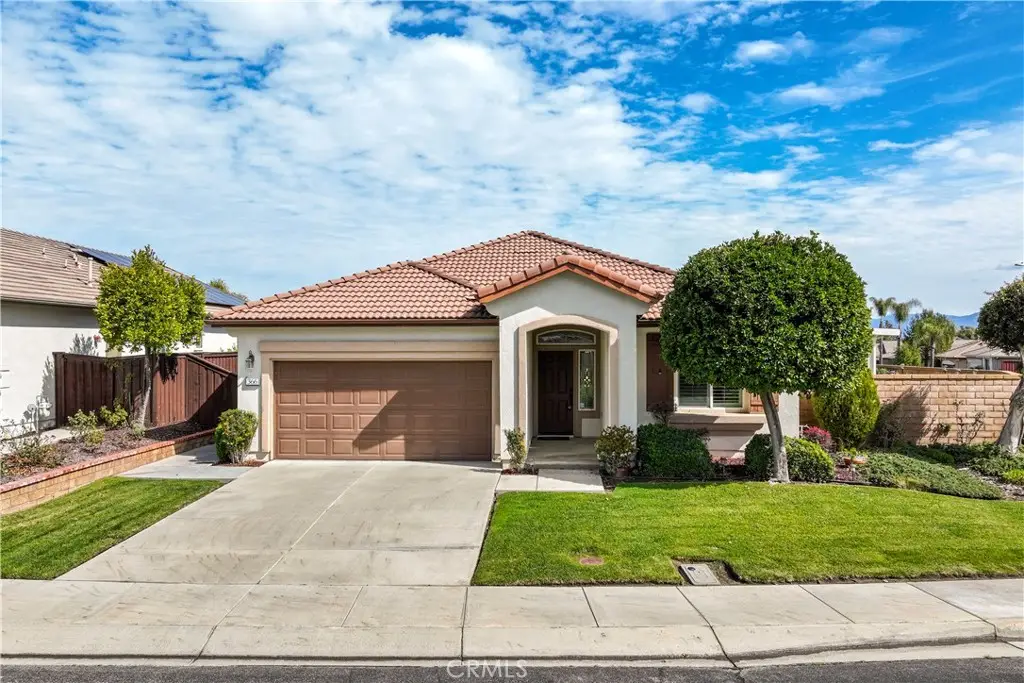 366 Garcia Dr, Hemet, CA 92545 - #1