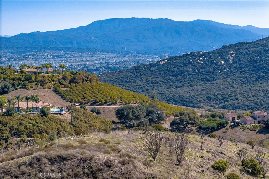 5 Via Gorrion, Temecula, CA 92590 - #1