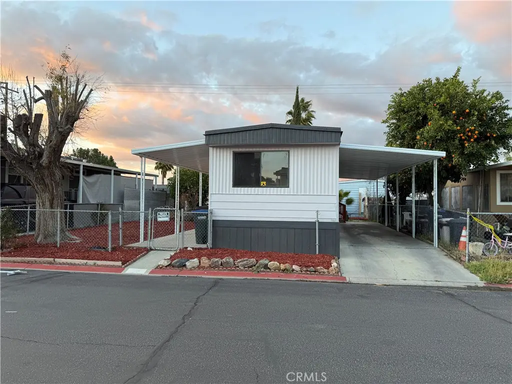 1097 N State, Hemet, CA 92543 - #1