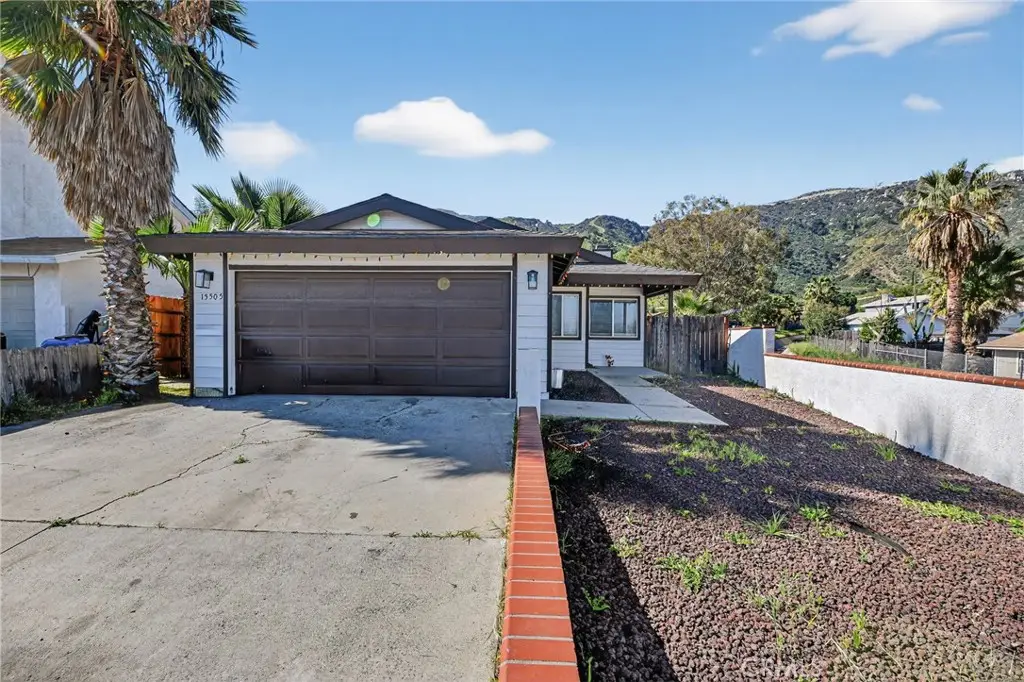 15505 Shadow Mountain Ln, Lake Elsinore, CA 92530 - #1