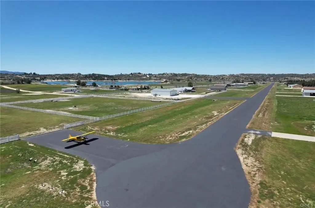 330 Sky Harbor Way, Aguanga, CA 92536 - #1