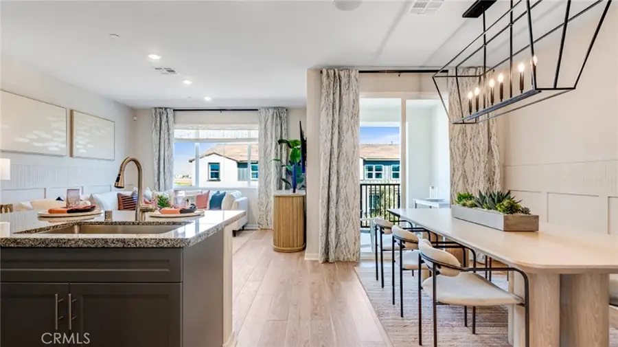 2805 E Amberley Privado, Ontario, CA 91762 - #3