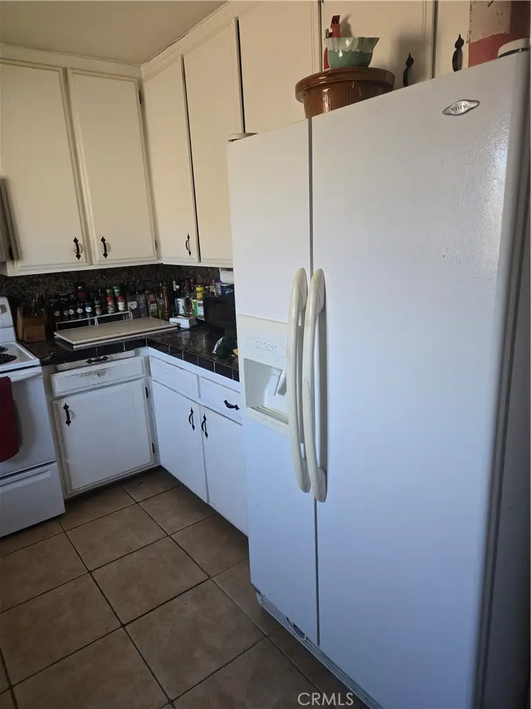 57866 El Dorado, Yucca Valley, CA 92284 - #3