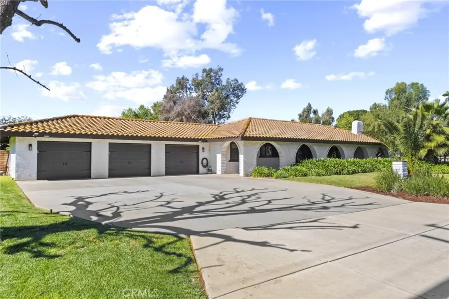 7710 Broadacre, Riverside, CA 92504 - #2