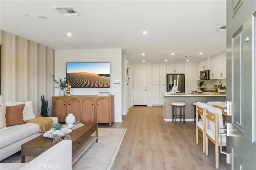 15535 April Dawn Way #3, Fontana, CA 92336 - #3