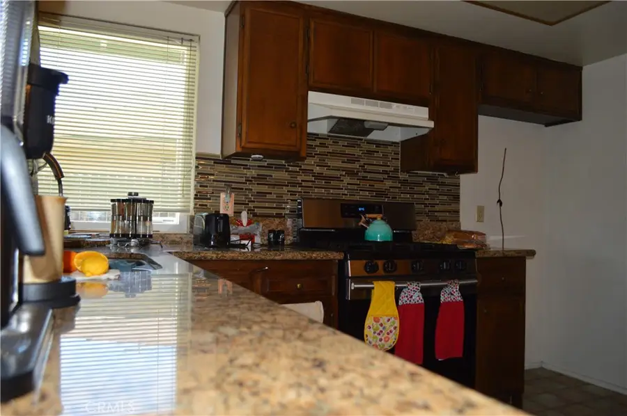 26381 Jepson Court, Hemet, CA 92544 - #3