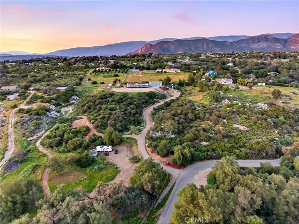 26746 Calle De Encinas, Valley Center, CA 92082