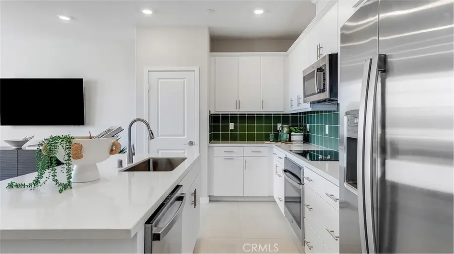 2697 Cloudview Privado, Ontario, CA 91761 - #3