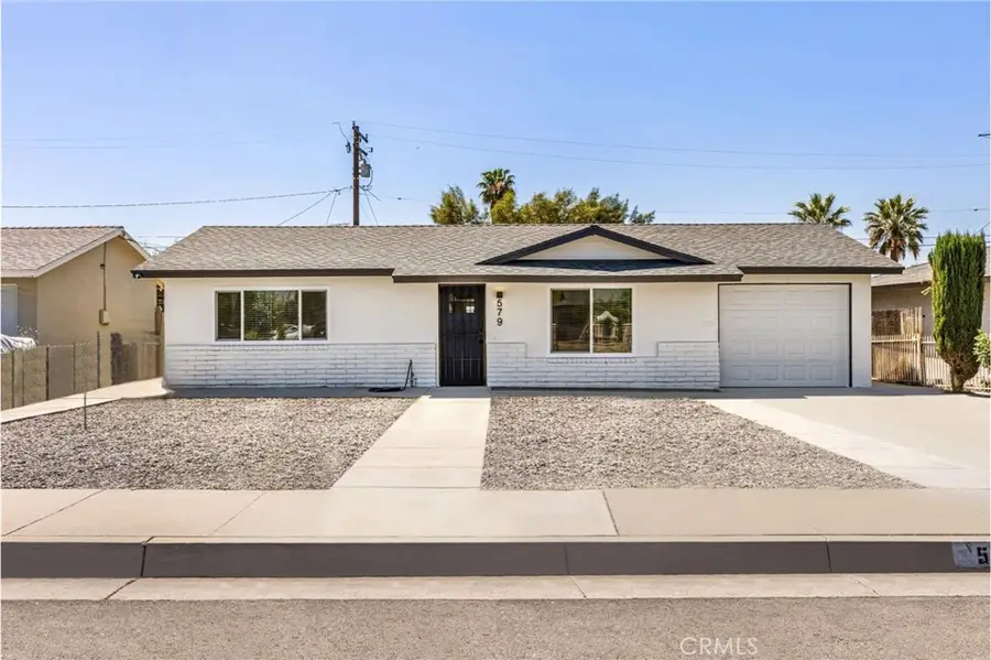 579 W Mayberry Avenue, Hemet, CA 92543 - #3