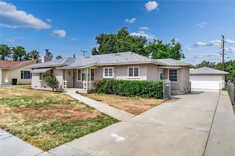 345 S Juanita Street, Hemet, CA 92543 - #2